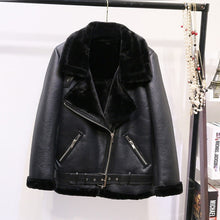 Charger l'image dans la galerie, AOEMQ Retro New Lapel and Velvet Padded Fur One Coat Warm Fashion PU Leather Lamb Hair Motorcycle Clothing Bomber Jacket