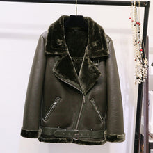 Charger l'image dans la galerie, AOEMQ Retro New Lapel and Velvet Padded Fur One Coat Warm Fashion PU Leather Lamb Hair Motorcycle Clothing Bomber Jacket
